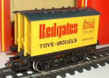 Redgates Toys & Models Closed Van