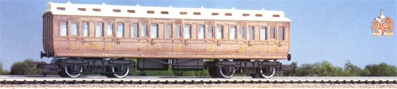 L.N.E.R. Clerestory Composite Coach 