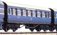 L.M.S. Composite Coach (Coronation Scot Livery)