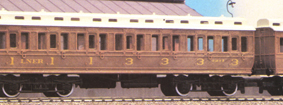 L.N.E.R. Clerestory Composite Coach 