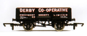 Derby Co-operative 5 Plank Wagon