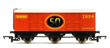 Hornby 2004 6 Wheel Closed Van