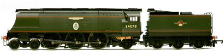 Battle Of Britain Class Locomotive - 222 Squadron