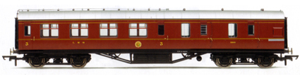 L.M.S. Standard Period 3 Corridor Brake 3rd Class Coach