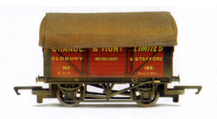 Chance & Hunt 7 Plank Wagon (Weathered)