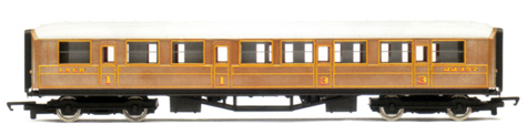 L.N.E.R. Teak Composite Coach